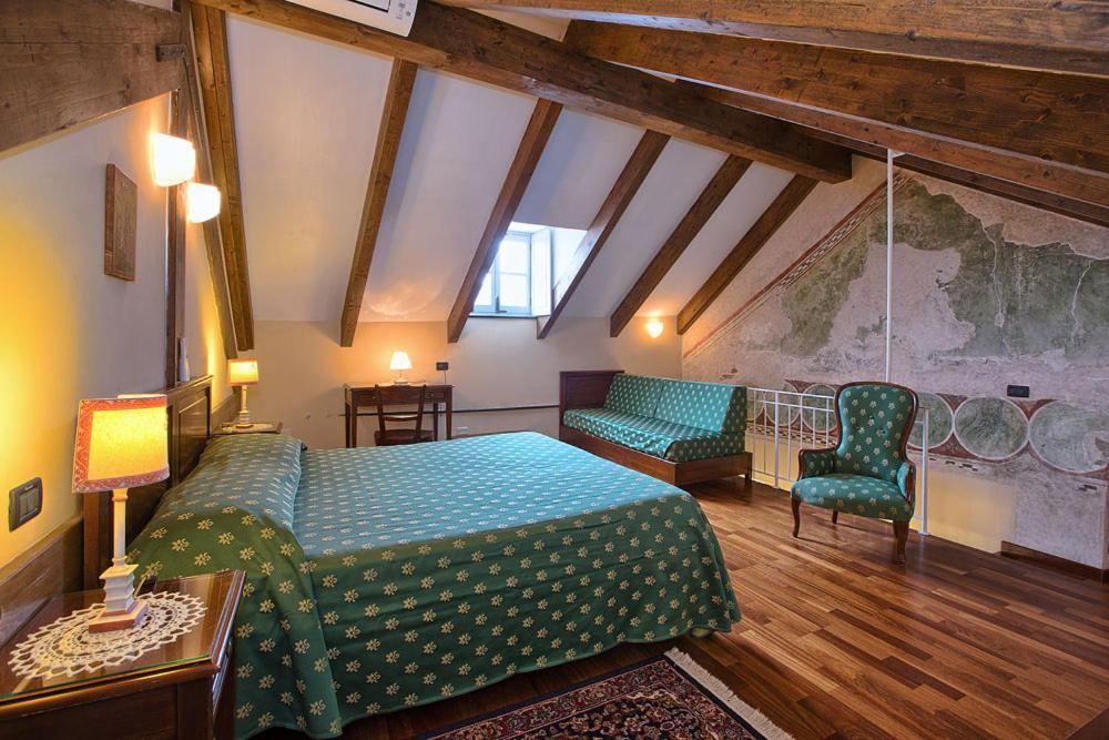 Palazzo Vescovile Hotel 놀리 외부 사진